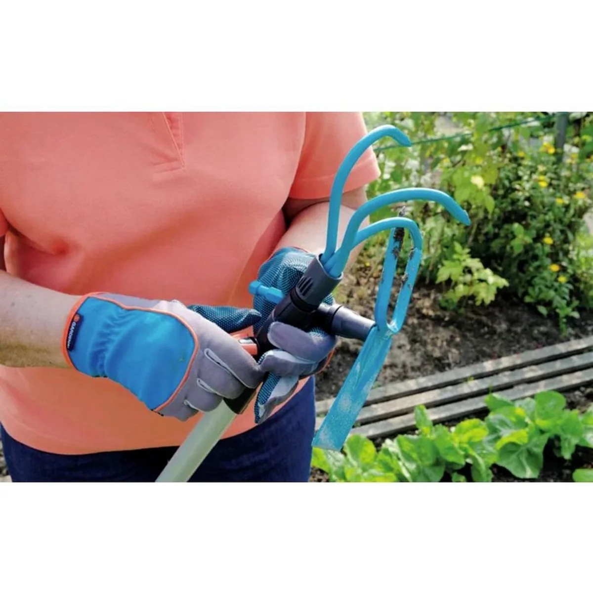 Gardena Kantenstecher 03149-20, präzise Rasenkantenbearbeitung, ergonomischer Griff 2