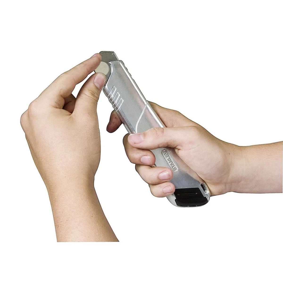 Stanley 0-10-820 Cuttermesser, präzise Schneide, ergonomisches Design, robuste Klinge 5