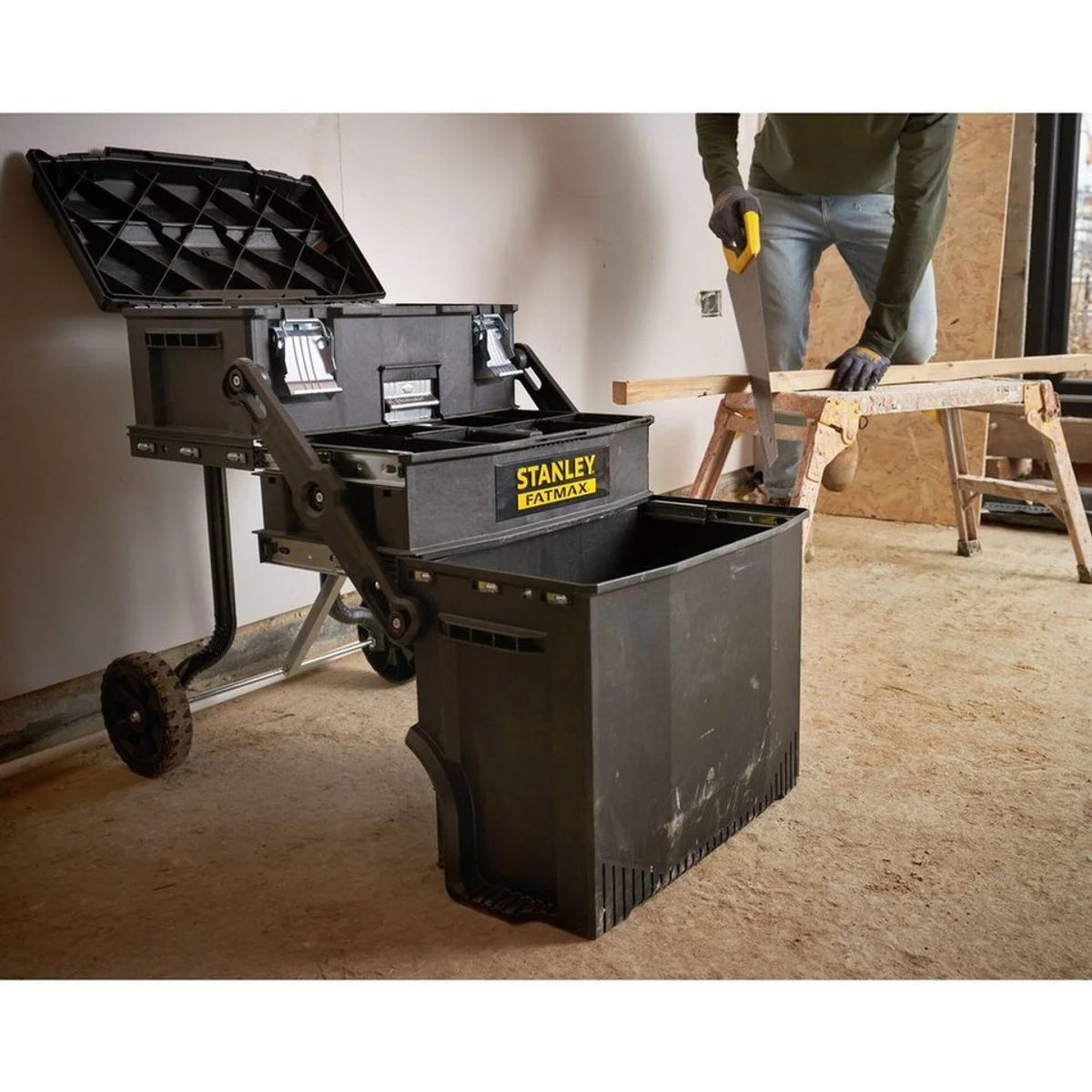Stanley Werkzeugbox, robustes Material, vielseitige Fächer, tragbar 3